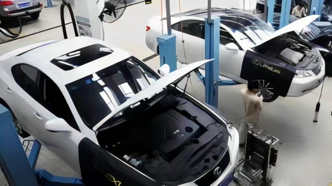 1736577629278725.jpg 修车18.jpg